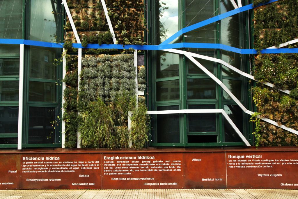 Vitoria Palacio de Congresos - Urbanarbolismo